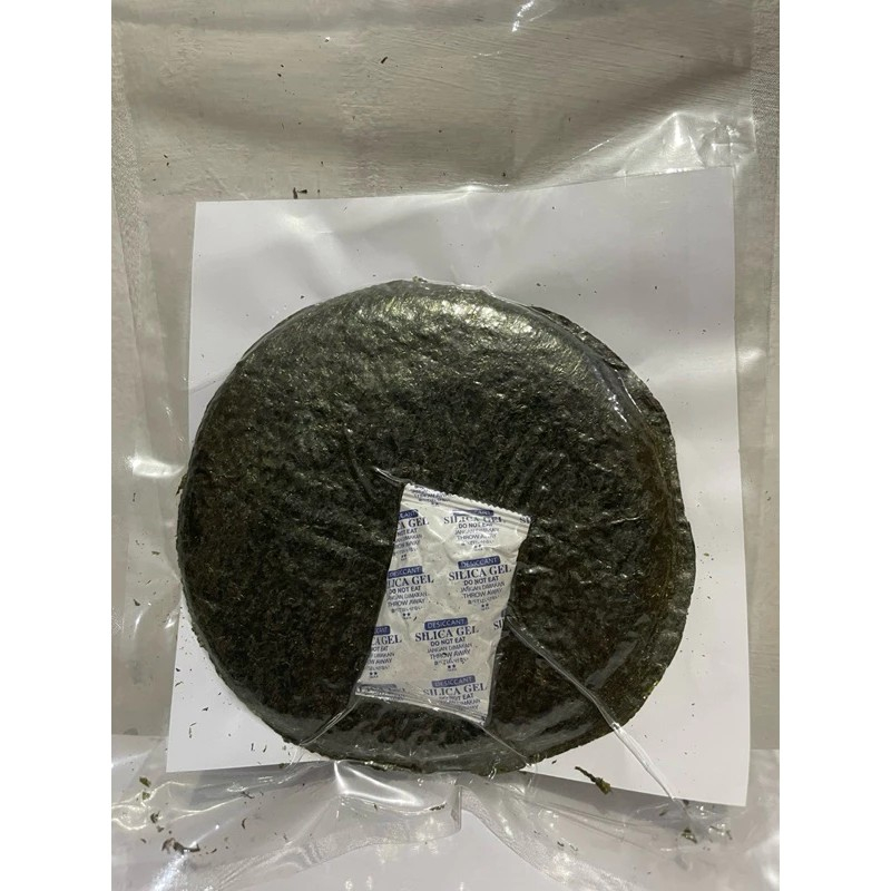 

TEMAKI NORI BULAT 50 SHEET / TEMAKI / YAKINORI / NORI HALAL / DRIED SEAWEED / NORI GIMBAB / NORI TAKO