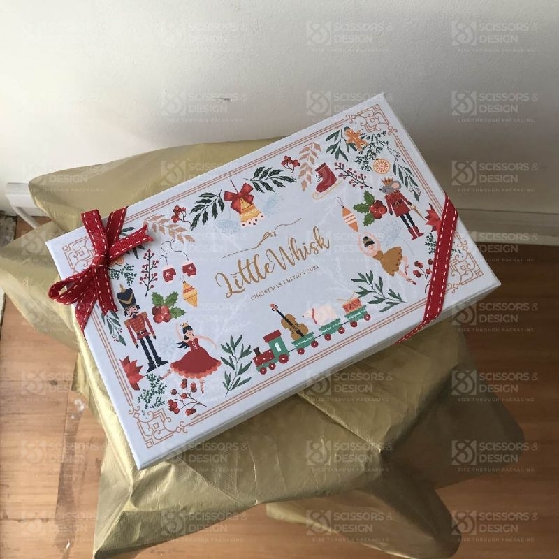 

Scissors & design Hard box Hampers Natal Kotak Sepatu 25 x 15 x 8 cm CUSTOM PRE ORDER
