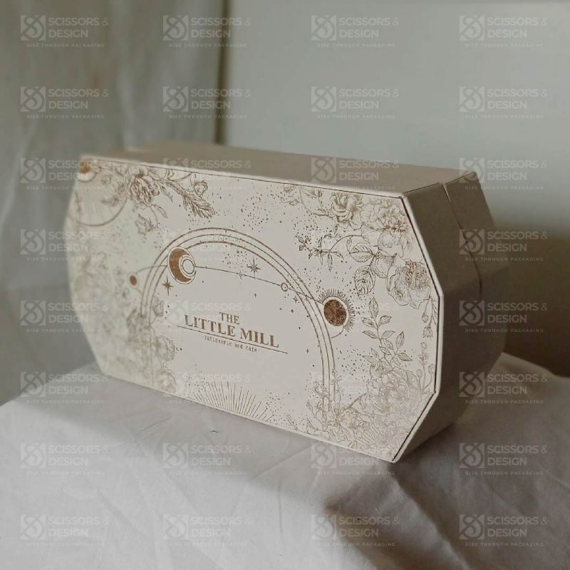 

Scissors & design Hard box Hampers Natal Octagonal 30 x 15 x 8 cm CUSTOM PRE ORDER