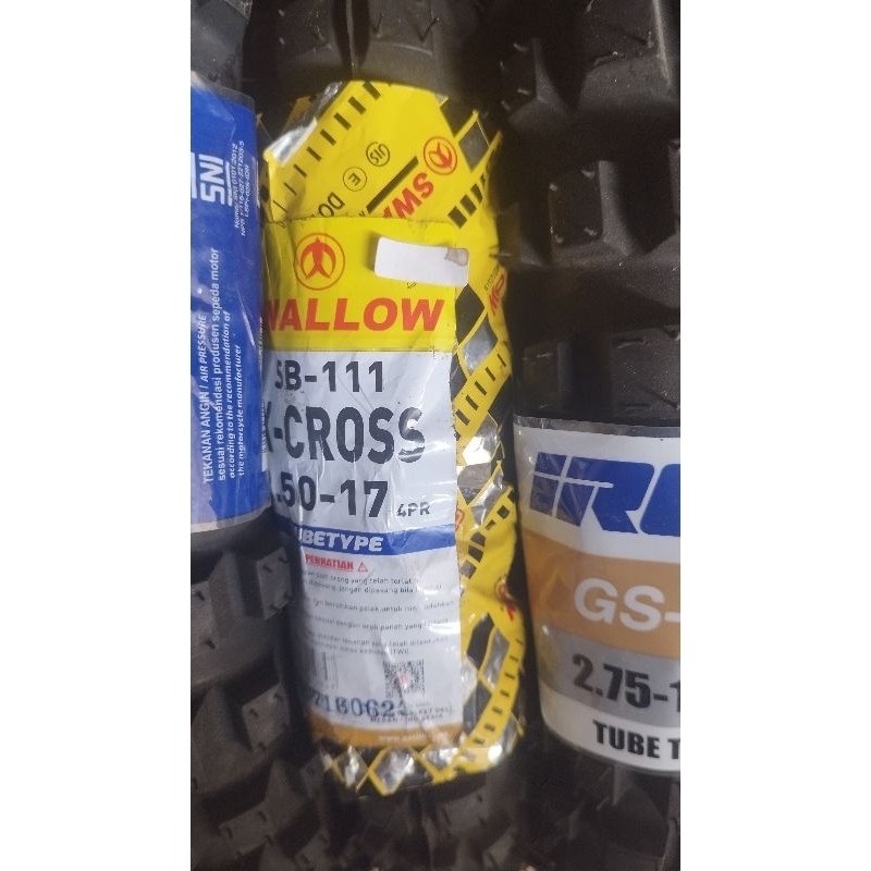 ban luar cross 17 250 swallow