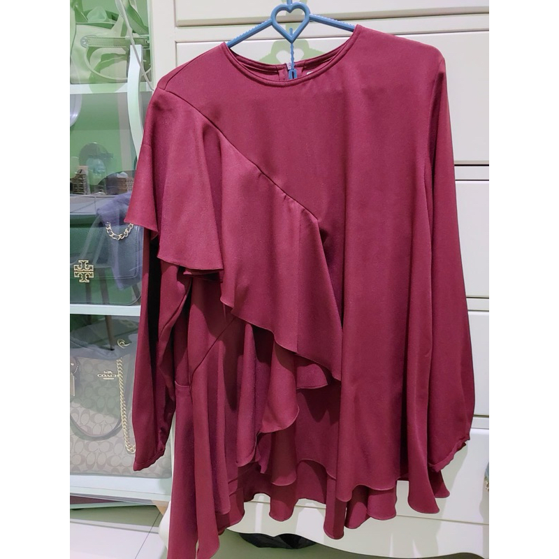 Preloved Blouse Wearing Klamby Size L