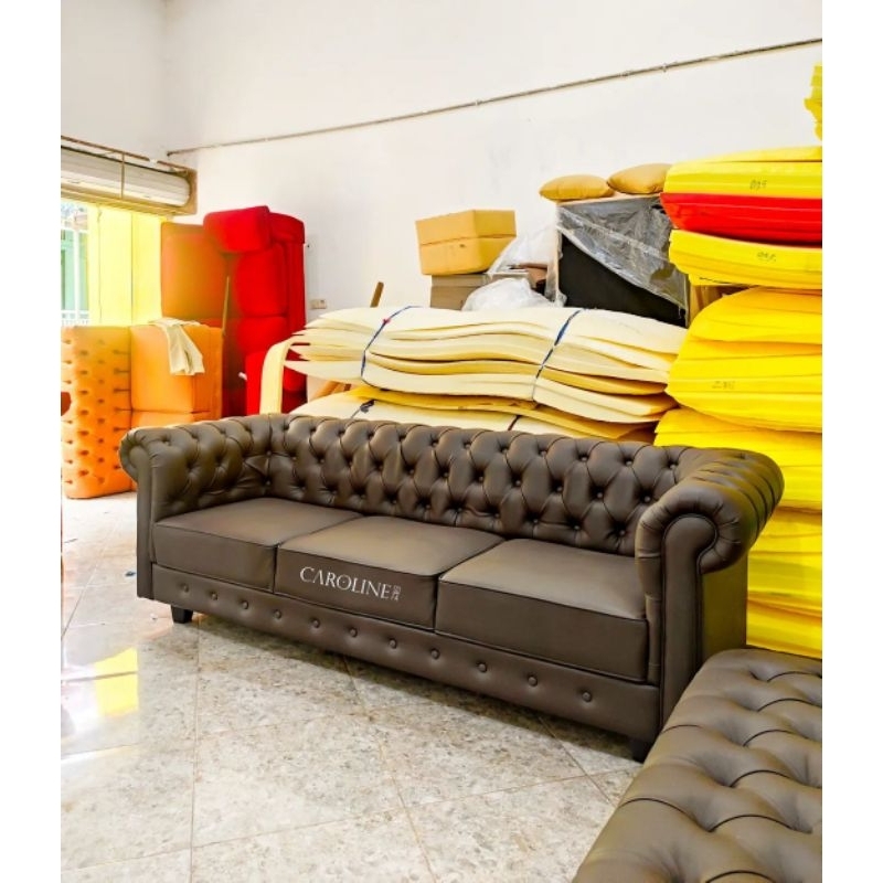 Sofa Chesterfield Klasik Kancing ( Merbabu )