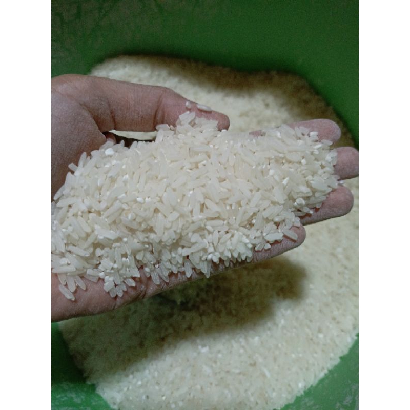 

Beras Pulen berat 500gram