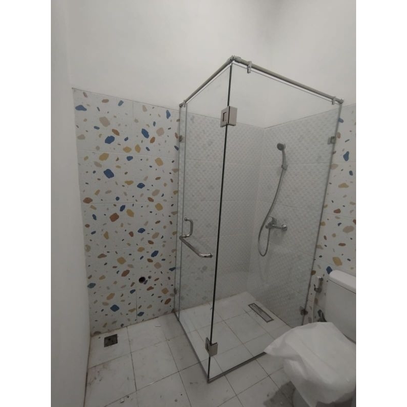 Shower Box Kamar Mandi Kaca 10mm Tempered