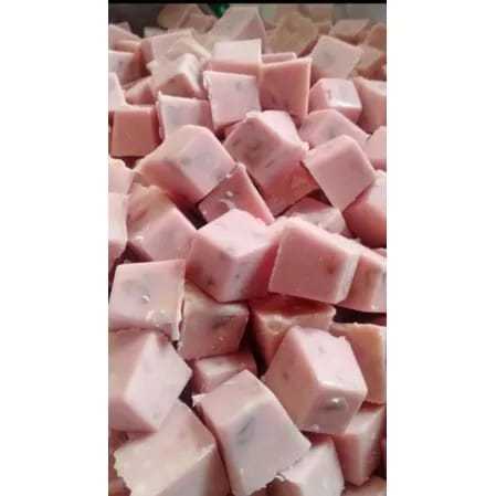 

COKLAT PIRAMID 1kg isi 135pcs MIX 4 RASA BERRY YOUGURT COKLAT GREENTEA COKLAT PUTIH COKLAT PIRAMID