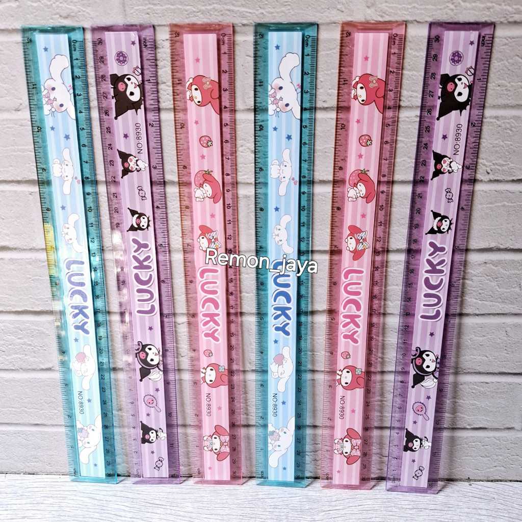 

ISI 3 PCS PENGGARIS SANRIO KUROMI 30CM Sanrio Kuromi Cinnamorol My Melody