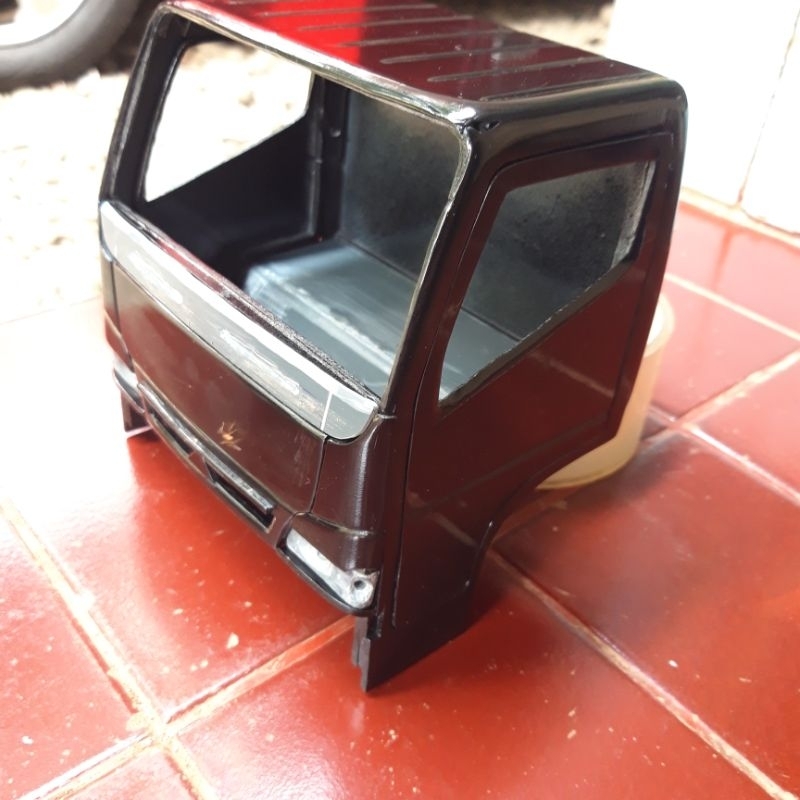 Miniatur Truk Canter