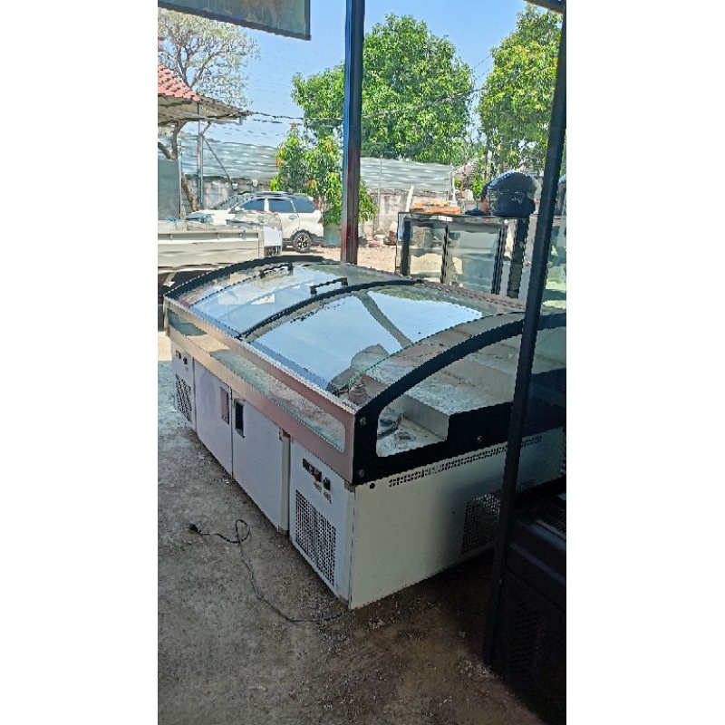 SECOND/BEKAS MEAT SHOWCASE/DISPLAY DAGING