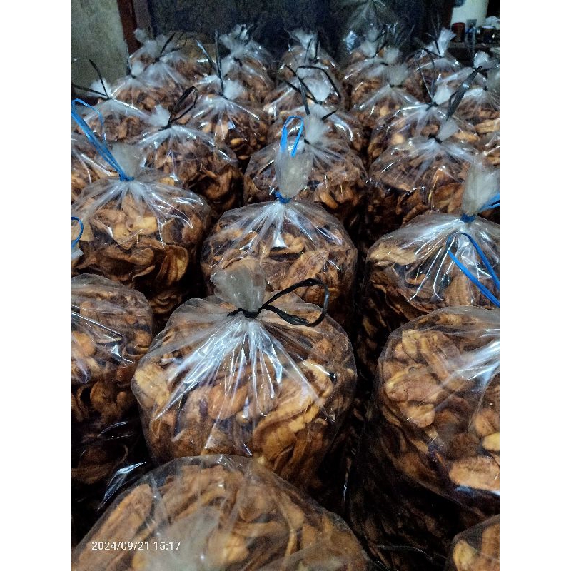 

BERAT 1KG SALE KERING/KRIPIK PISANG SALE/SALE PISANG KERING/SALE PISANG/SALE PISANG KRIUK/CEMILAN SALE PISANG