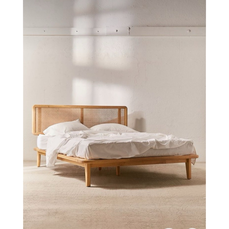 DIPAN MINIMALIS ROTAN, SET TEMPAT TIDUR KAYU JATI, DIPAN TEMPAT TIDUR ROTAN