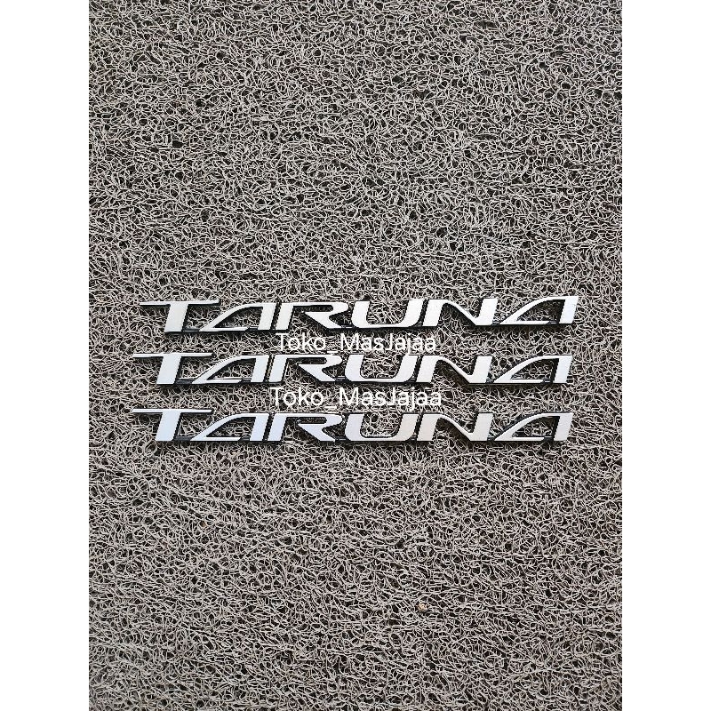 Logo Emblem tulisan taruna daihatsu kanan kiri belakang 1set / Emblem daihatsu taruna silver / logo 