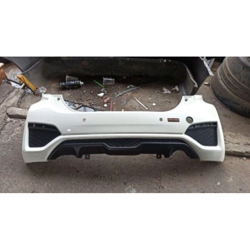 bemper belakang sirion 2015