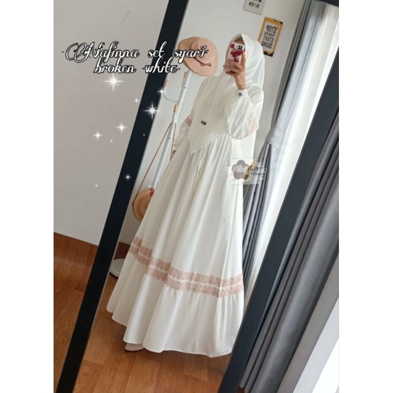 SET HIJAB NAFFINA ORIGINAL BY ATHATA BAHN ITYCREPE PREMIUM