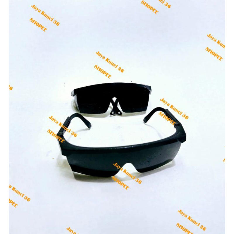 Kaca Mata Las / Kaca Mata Safety Gurinda Hitam  / Hitam Pekat Tidak Tembus