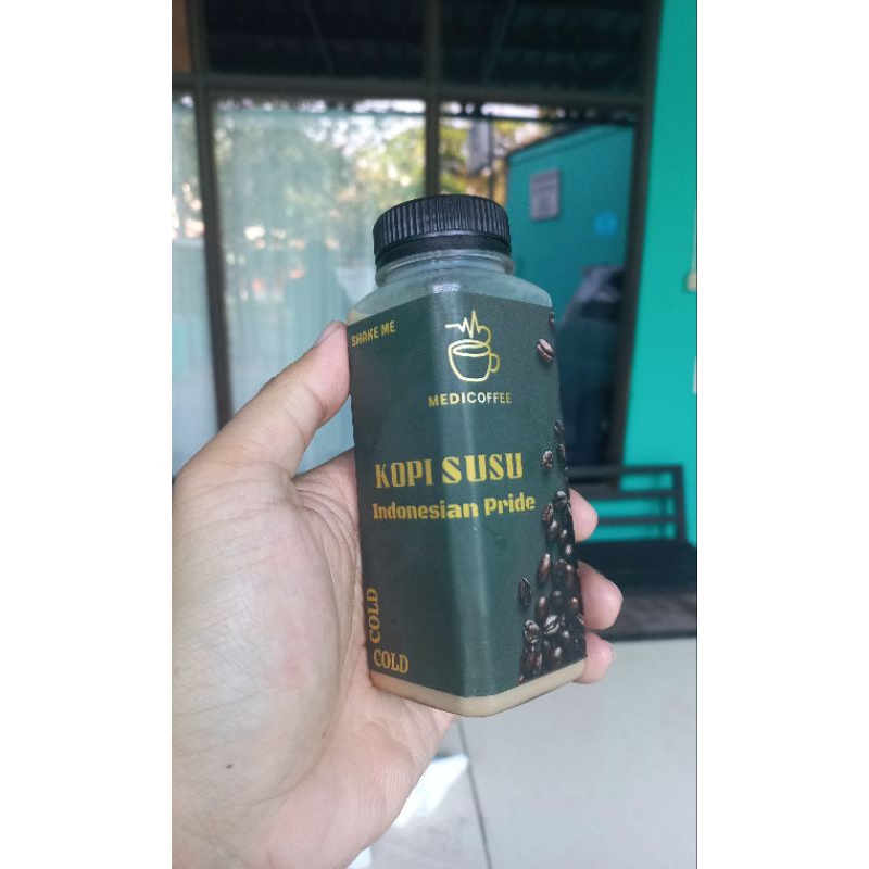 

kopi susu gula aren botol 250 ml