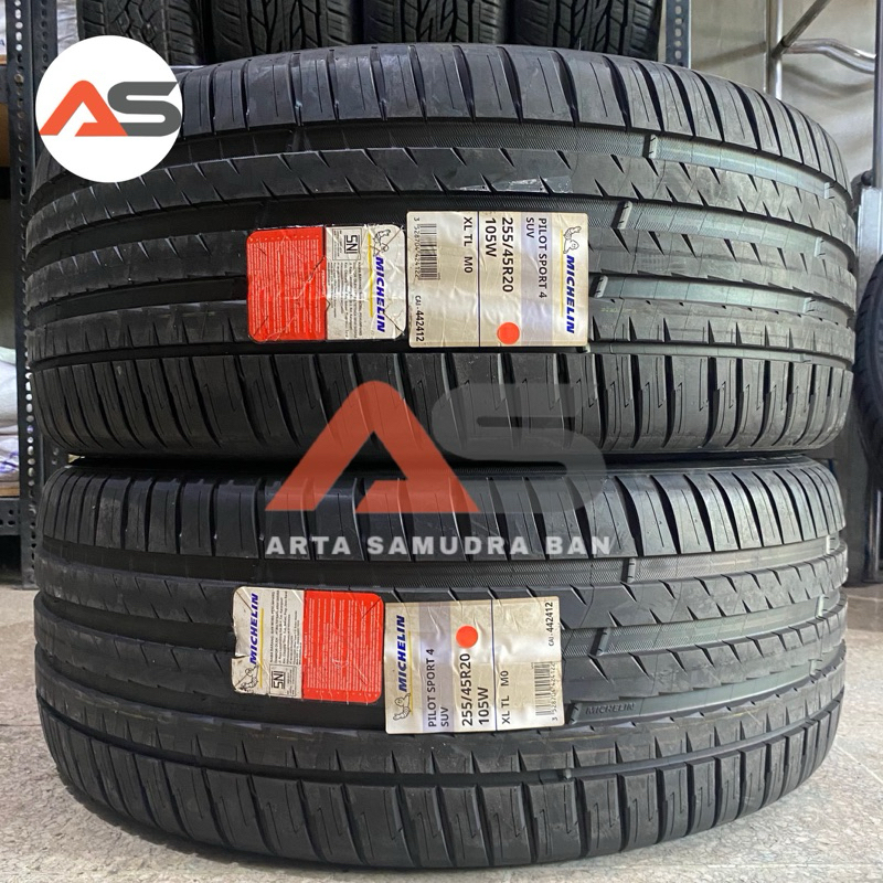 Ban Michelin Pilot Sport 4 SUV 255 / 45 R 20 R20