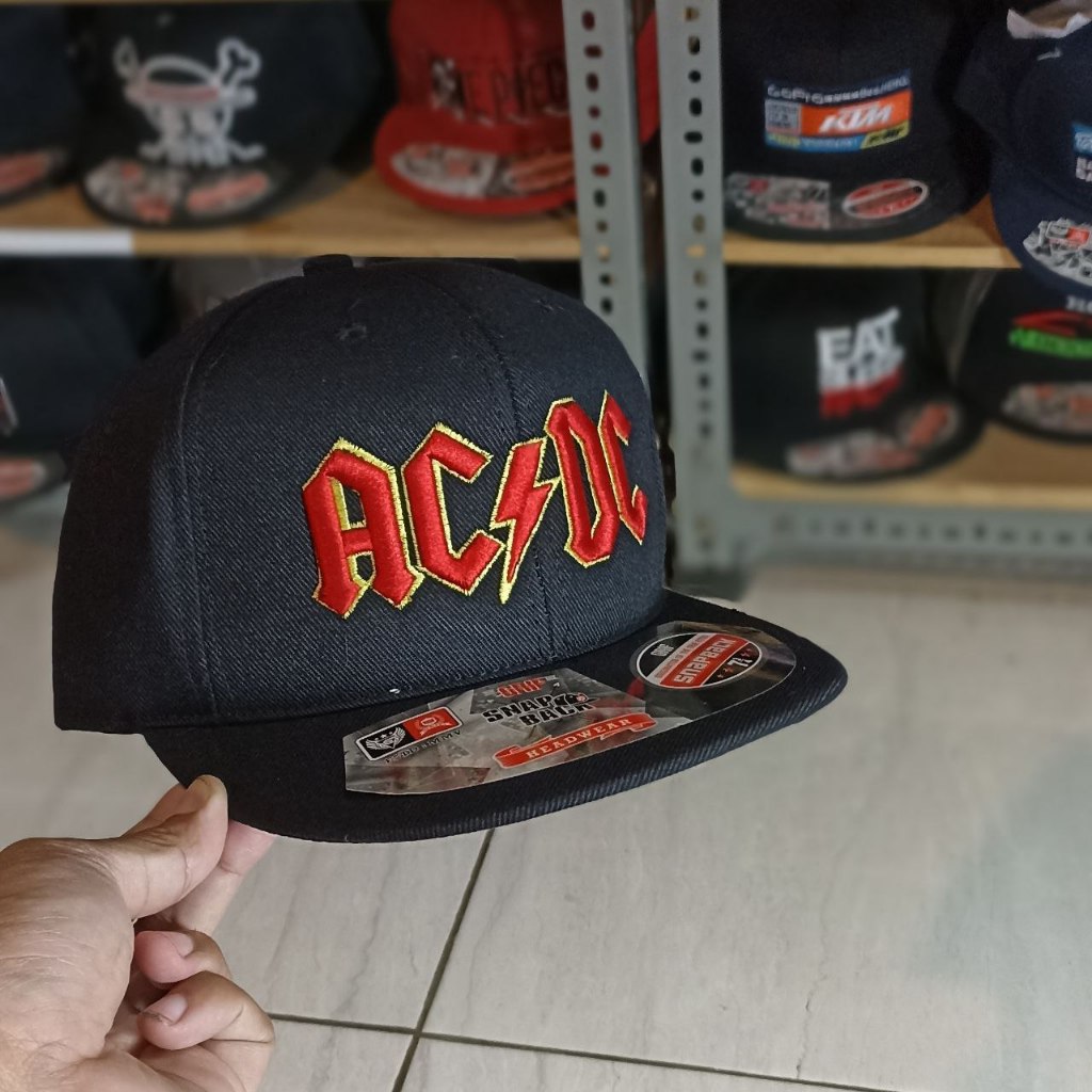 Topi Snapback Bordir ACDC/ 284/ Topi ACDC/ DistroTopi Snapback Masberto/ Topi Snapback