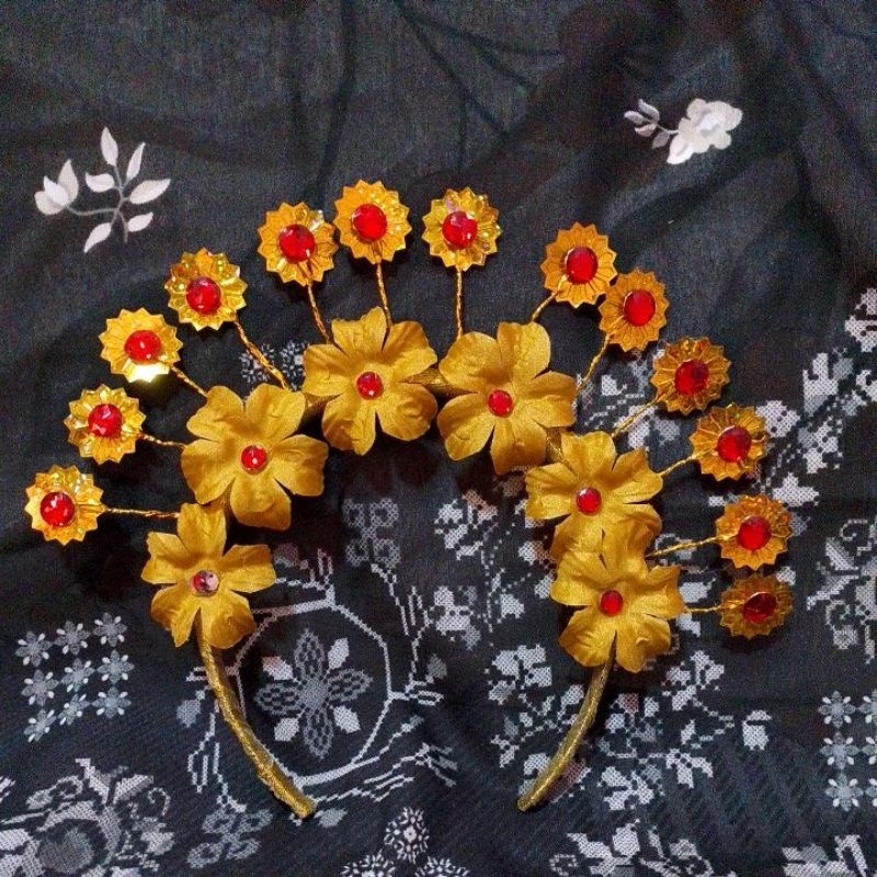 Mahkota bando mentul Jawa