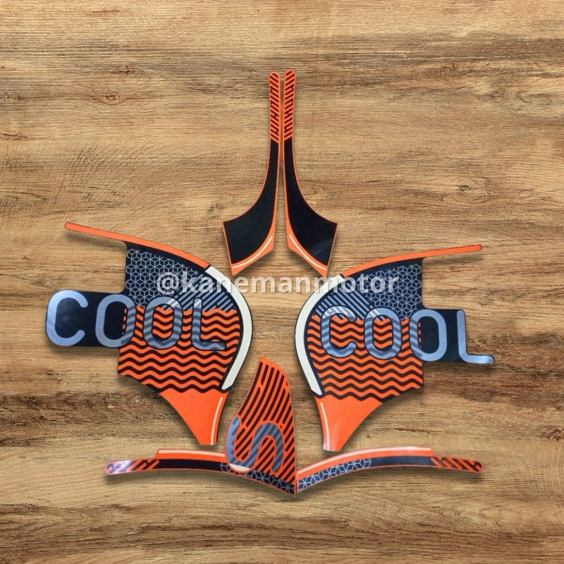 STIKER STRIPING MOTOR SCOOPY 2022 HITAM ORANGE FASHION BLACK STANDAR