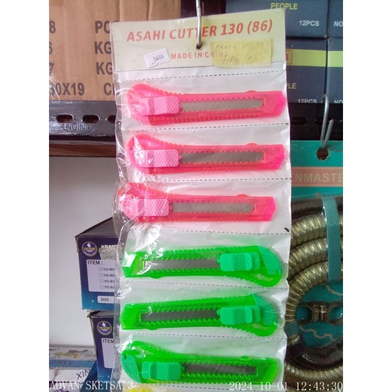 

Pisau Cutter Asahi