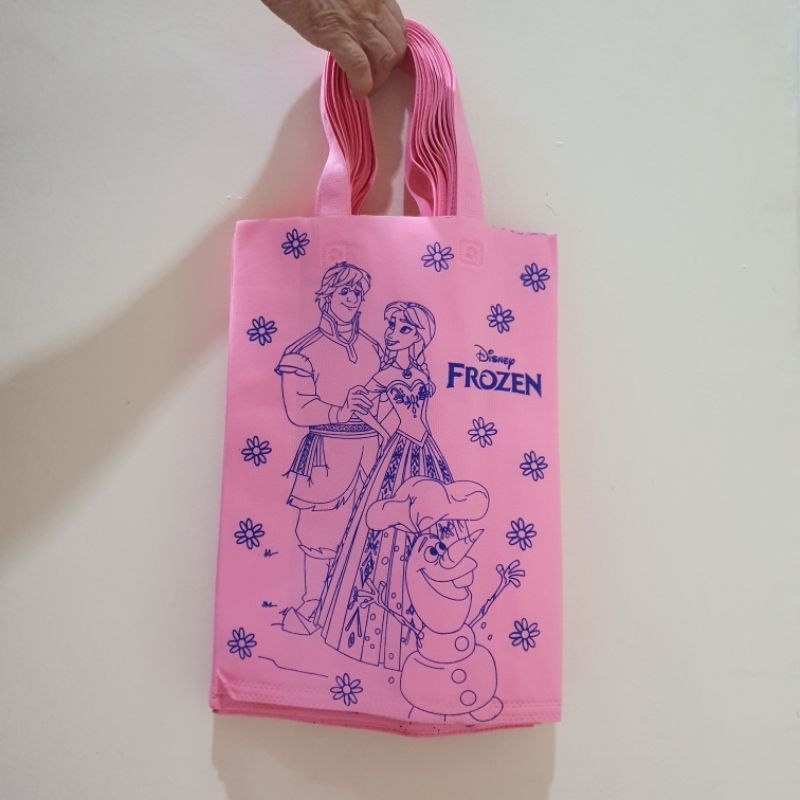 

ToteBag Tas Bingkisan Kado Ultah Anak Spiderman Frozen Baymax