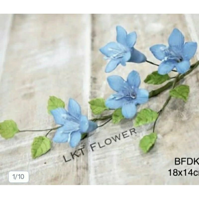 

Gumpaste flower for cake decoration BFDKK