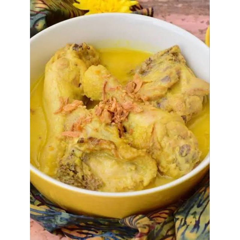 

OPOR AYAM KUNING FROZEN HOMEMADE FRESH