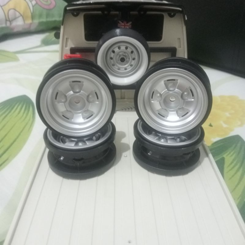 velg beadlock 1.9 plastik rc mn168 baru