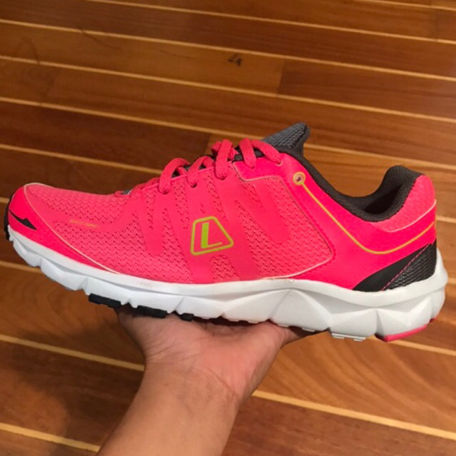 CUCI GUDANG SEPATU LEAGUE & LEGAS ORIGINAL 100%