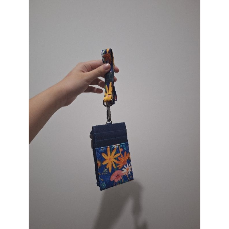 

Sovlo Card Holder + Lanyard