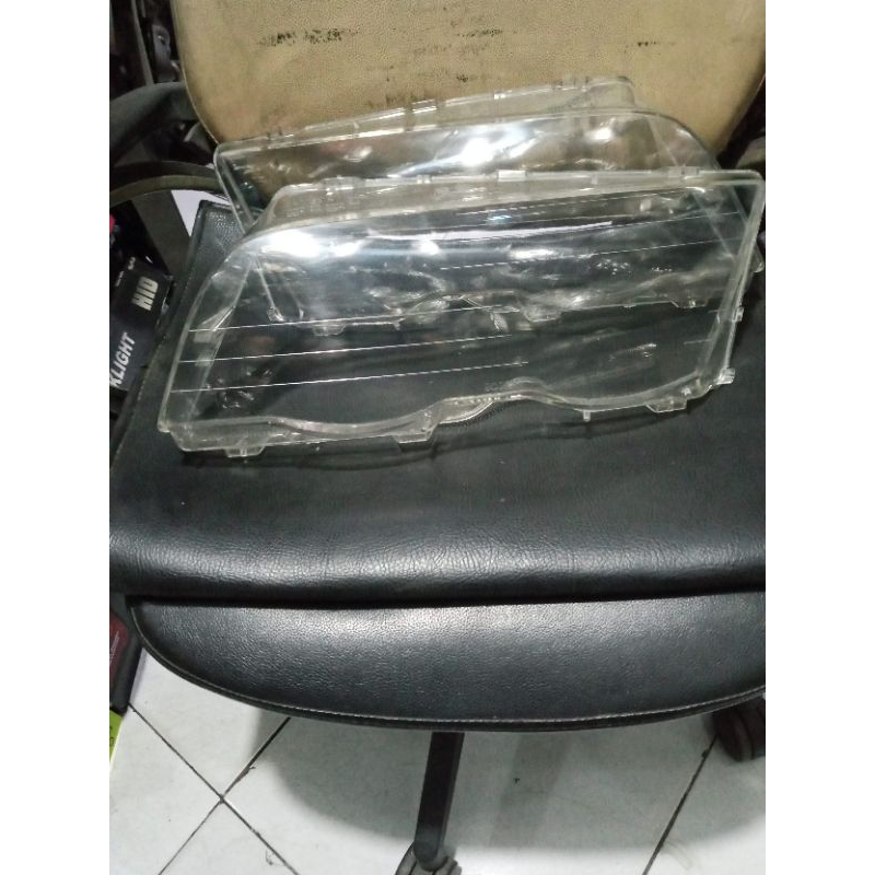 mika lampu depan mobil bmw e46