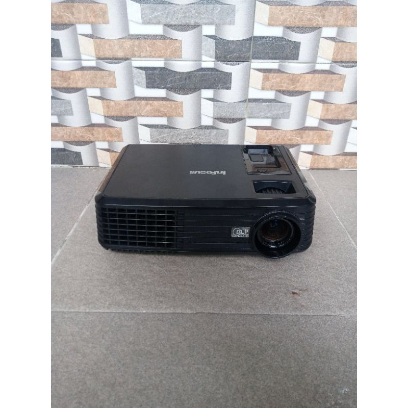 Proyektor Infocus X7 Second/Bekas | DLP | 2000 lumens | xga