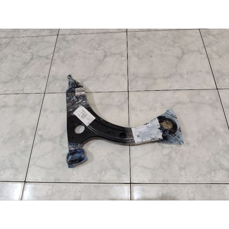 lower arm sayap depan avanza xenia 2019 2020 2021 ori