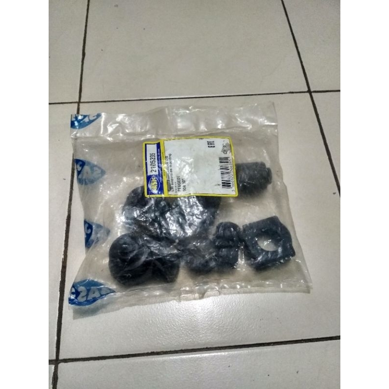 bushing arm depan Peugeot 505 busing arm depan Peugeot 505