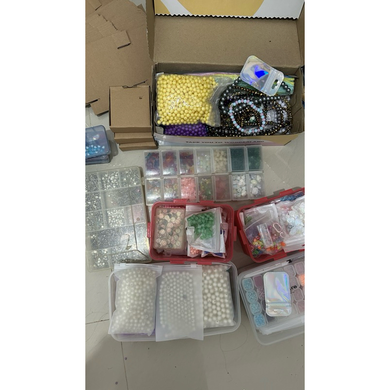 

PAKET MANIK