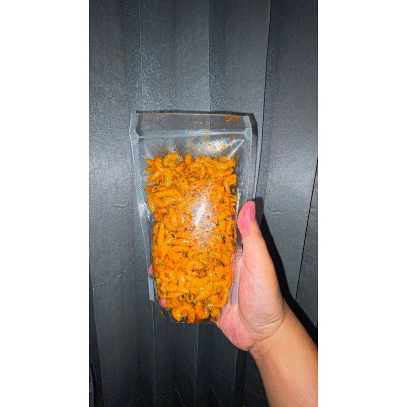 

makaroni daun jeruk gurih