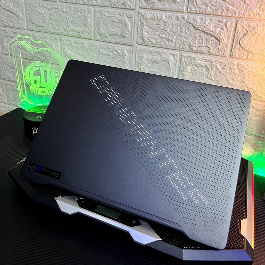 Asus ROG Zephyrus GA401ii Animatrix Edition Ryzen 7 GDDR6X 1650 Ti