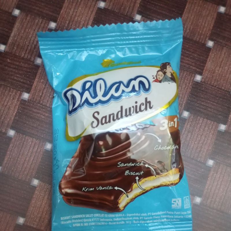 

dilan sandwich 1 renceng isi 10 pcs