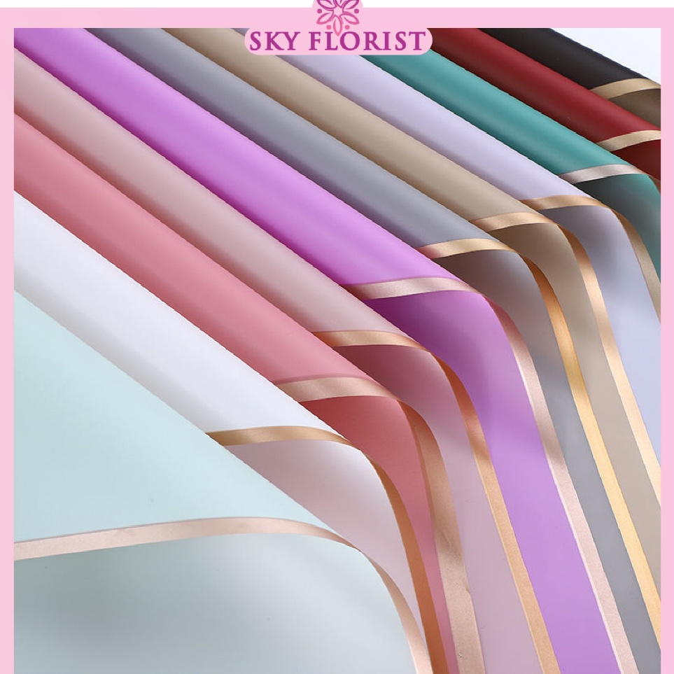 

Super Obral 2 LEMBAR Flower Wrapping Paper Varian List Gold Emas Kertas Buket Bunga Cellophane Florist goldline KB1