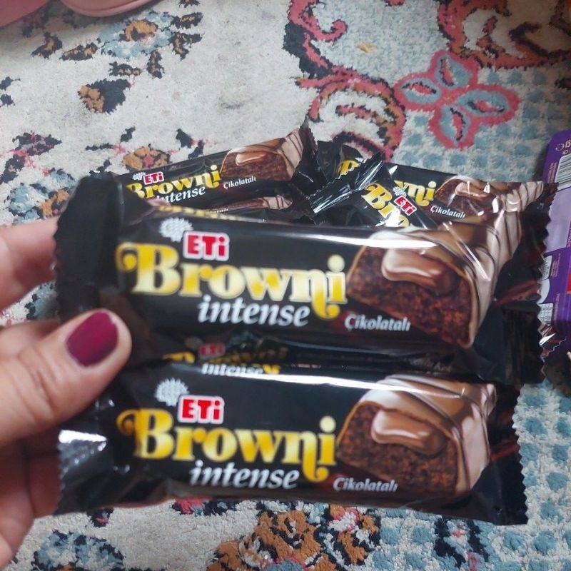 

EtiBrowniIntenseCikolataliAsli 100% dari turki