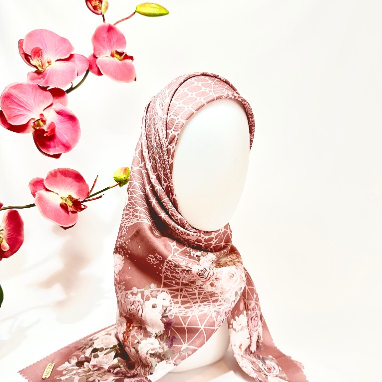 Hijab motif voal premium ROSE MAUVE | berry blossoms series