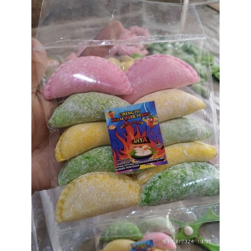 

Cireng isi ayam suir Warna