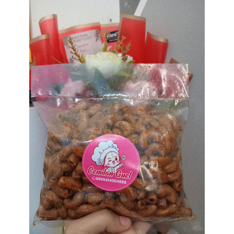 

MAKARONI BANTET TASIKMALAYA GURIH NAMPOEL