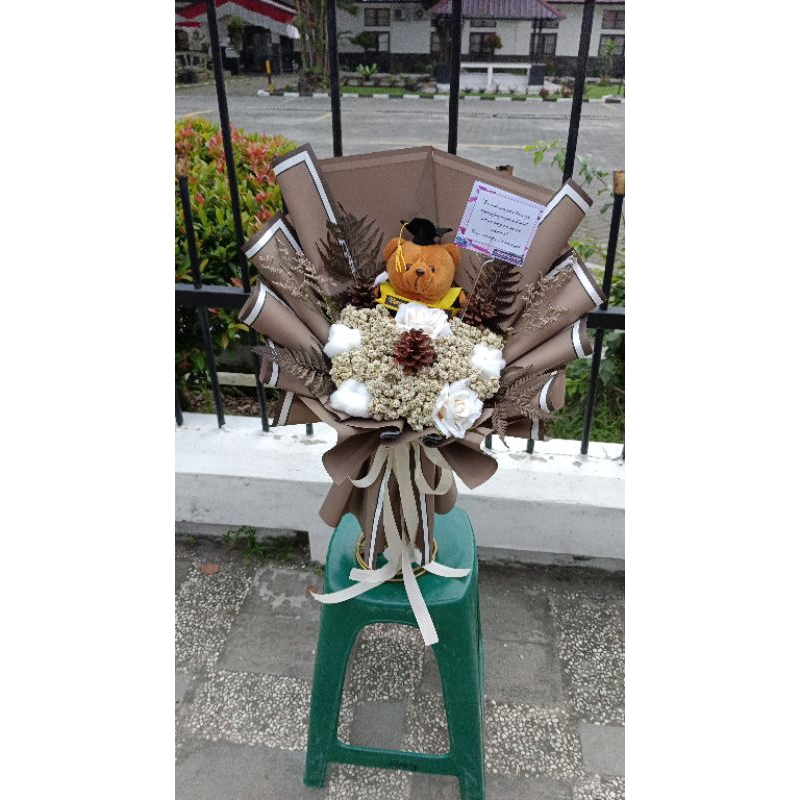 buket bunga edelweis boneka wisuda ultah valentine anniversary