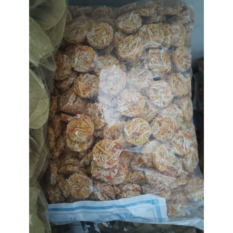 

KERUPUK GRANDONG MENTAH