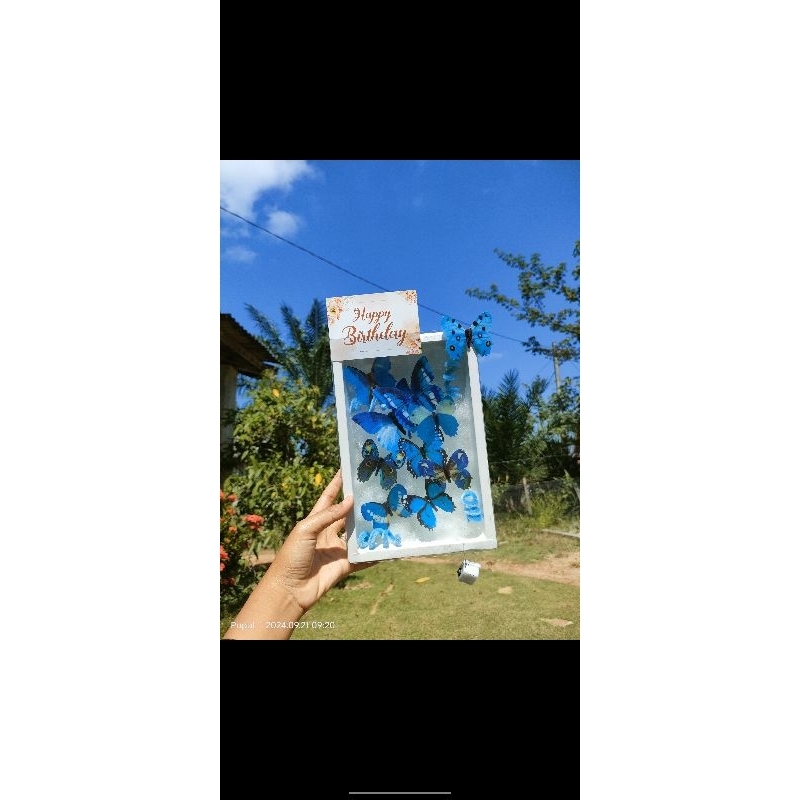 

gift box hadiah graduate, birthday and aniversary