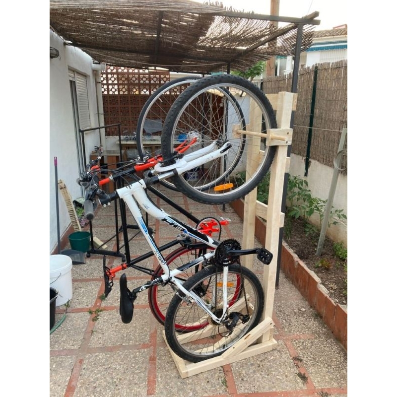 rak sepeda dari kayu