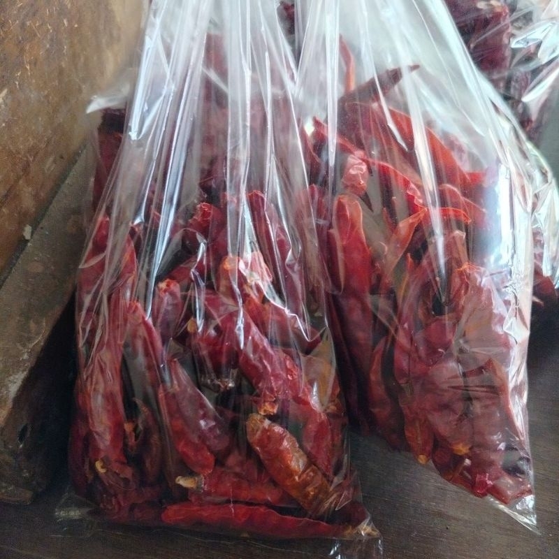 

Cabe Kering Pedas Tanpa Tangkai 50gr