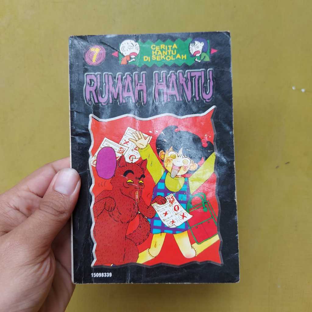 Buku Cerita Hantu Di Sekolah Rumah Hantu - Preloved Original