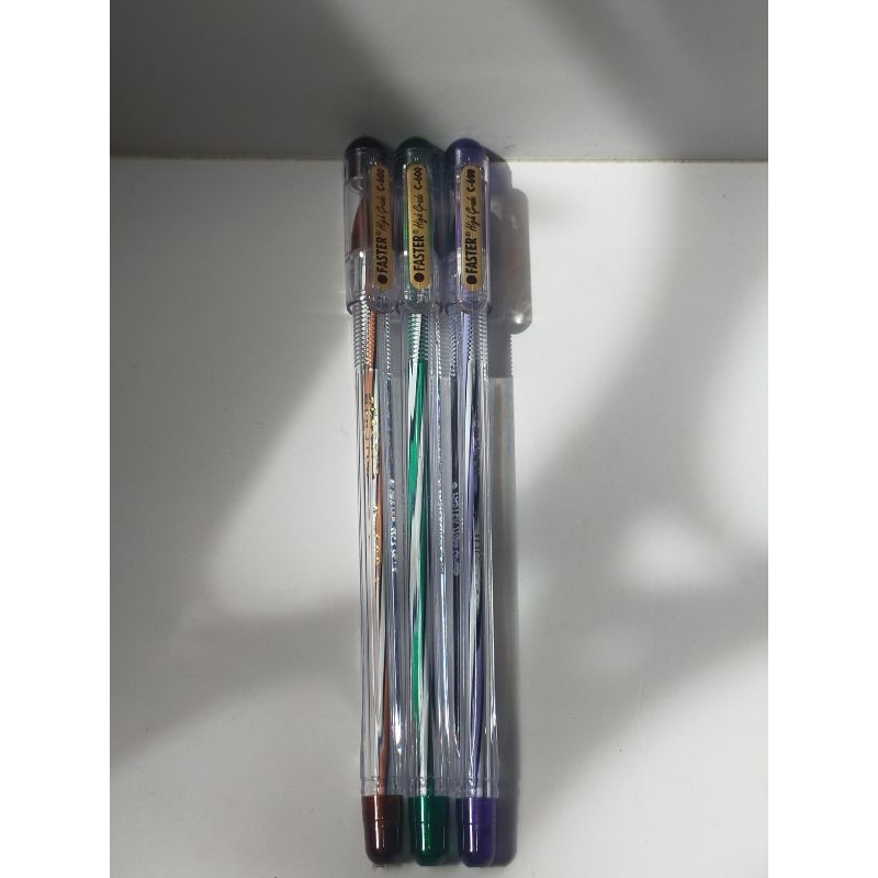 

Pulpen Faster C-600 warna hitam (satuan)